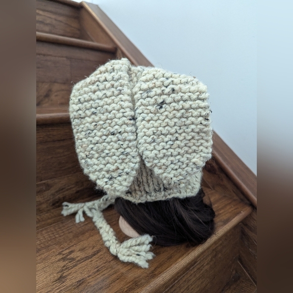 Hand Knit Rabbit Hat Adult OS Wool Blend Cream With Black Accents - Picture 6 of 8